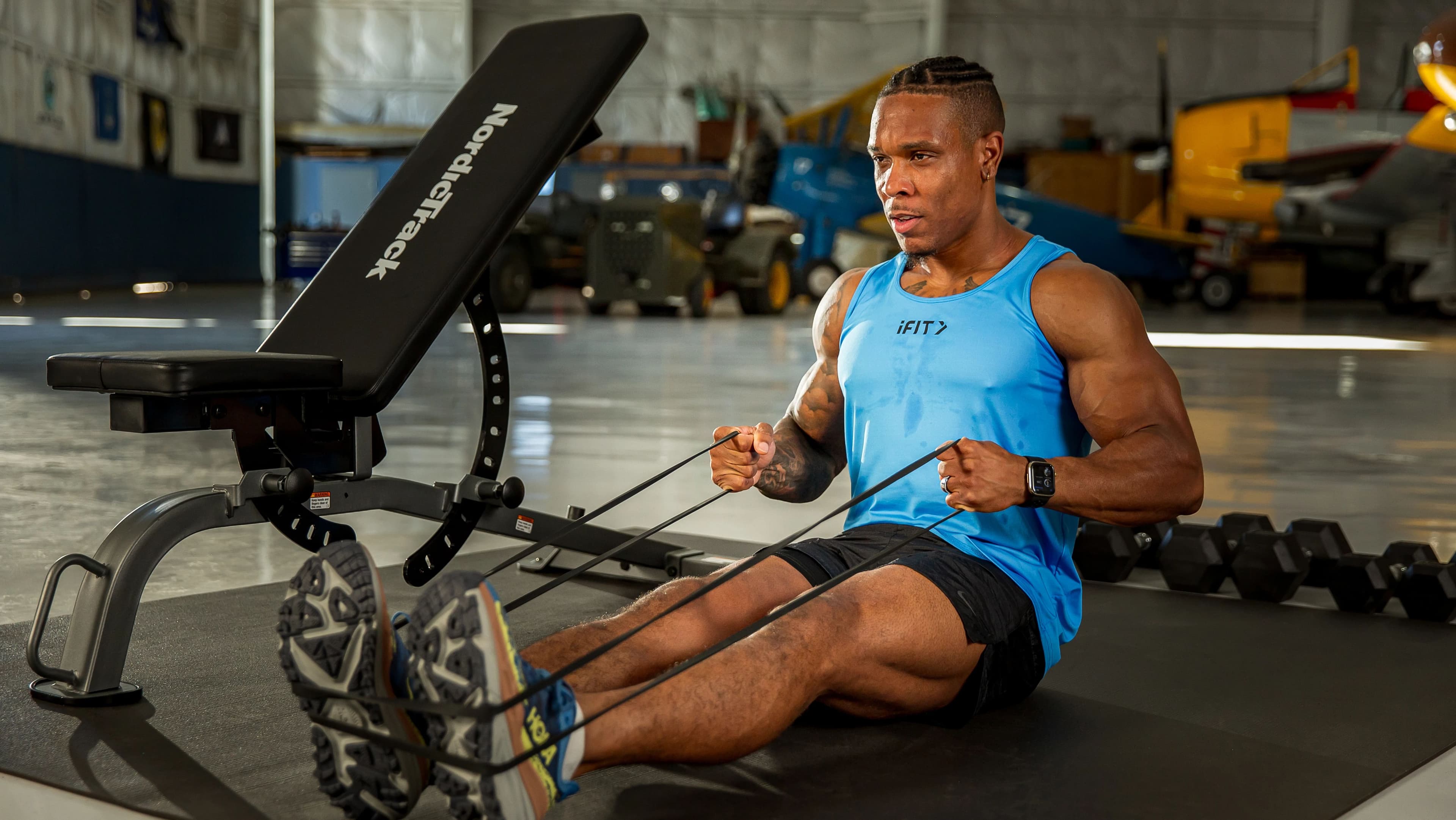 See how a structured bodyweight strength program adapts resistance training to your equipment and goals, no full gym setup required.